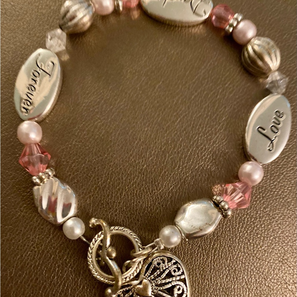 Silver and Pink DAUGHTER Beaded Bracelet with Heart Charm NIB